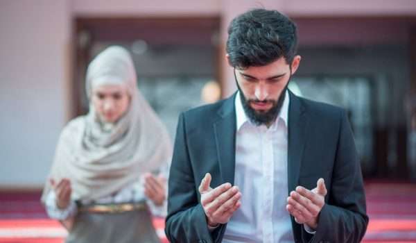 مبطلات الصيام في رمضان بين الزوجين